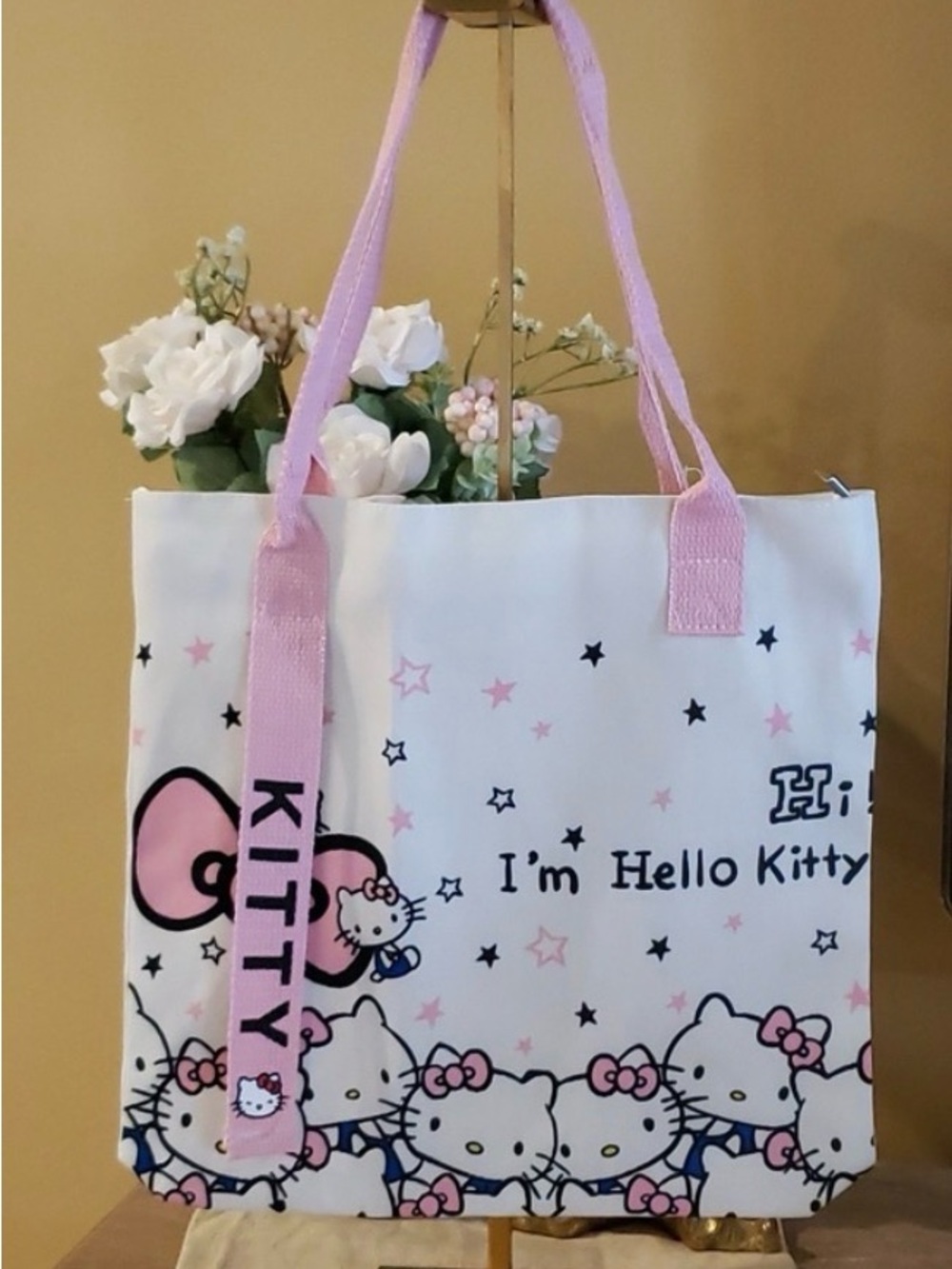 Hello Kitty Large Canvas Tote Bag Hi I'm Hello Kitty' Zip Closure Pink Cream NWT - Picture 6 of 6